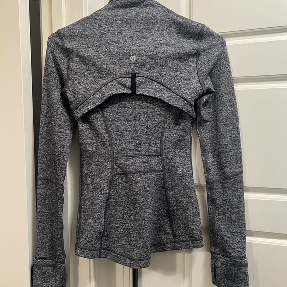 lululemon athletica Women's Heather Gray Utility Jacket - Picture 2 of 3